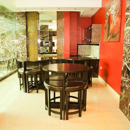 Kyo Serviced Apartment Cilandak  Extérieur photo